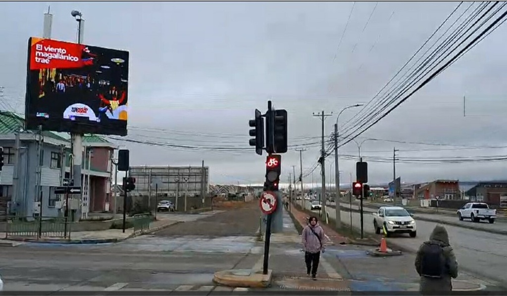 Punta Arenas | Av. Presidente Frei frente al Mall | Pantallas Digitales