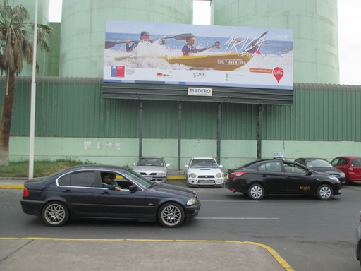 Iquique | Av. Centenario frente a puerta 8 ingresos Zofri | Monumental